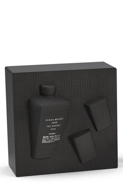 Nikka from the Barrel étui silhouette 2024 Ed. - Blended Whisky Nikka from the Barrel étui silhouette 2024 Ed. - Blended Whisky
