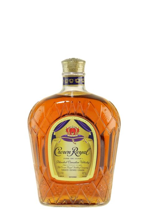 Crown Royal Deluxe - Blended Whisky Crown Royal Deluxe - Blended Whisky