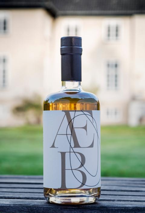 Oremandsgaard Præstø Haveæble Brandy 2020 - Eau De Vie Oremandsgaard Præstø Haveæble Brandy 2020 - Eau De Vie