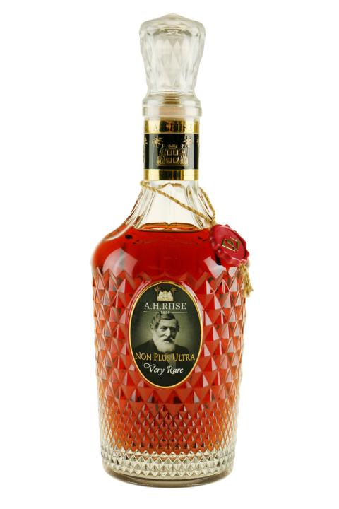 A.H. Riise Non Plus Ultra - Spirit Drink A.H. Riise Non Plus Ultra - Spirit Drink