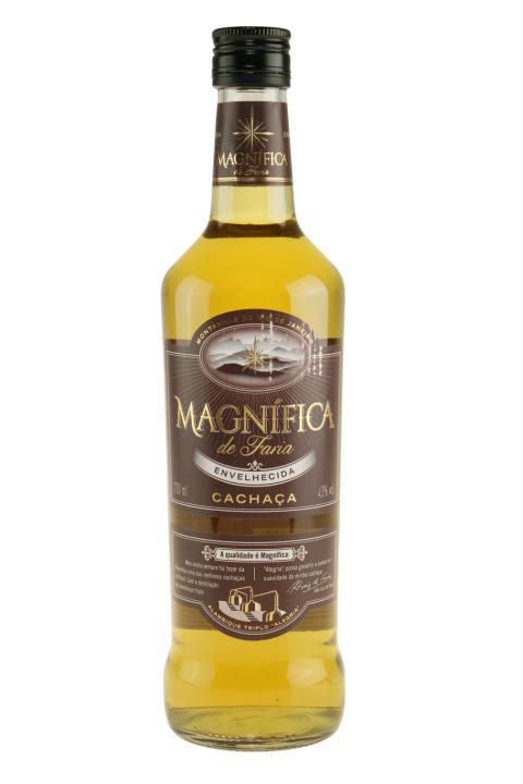 Magnifica Envelhecida Cachaca - Cachaca Magnifica Envelhecida Cachaca - Cachaca