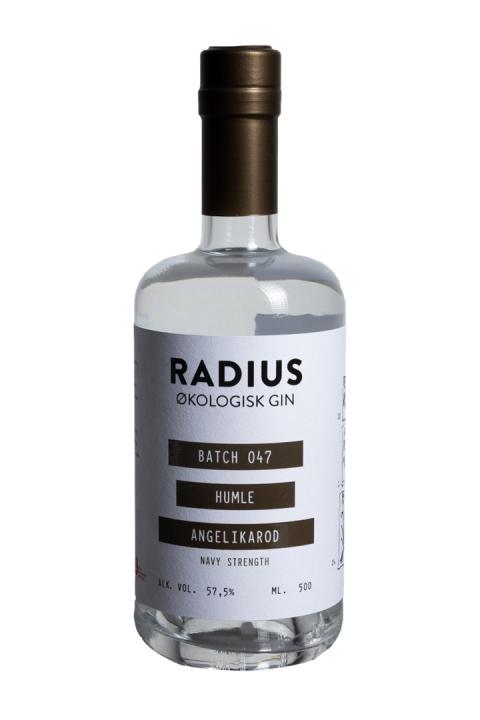 Radius Gin 047 Humle Angelikarod Navy Strength ØKO Gin